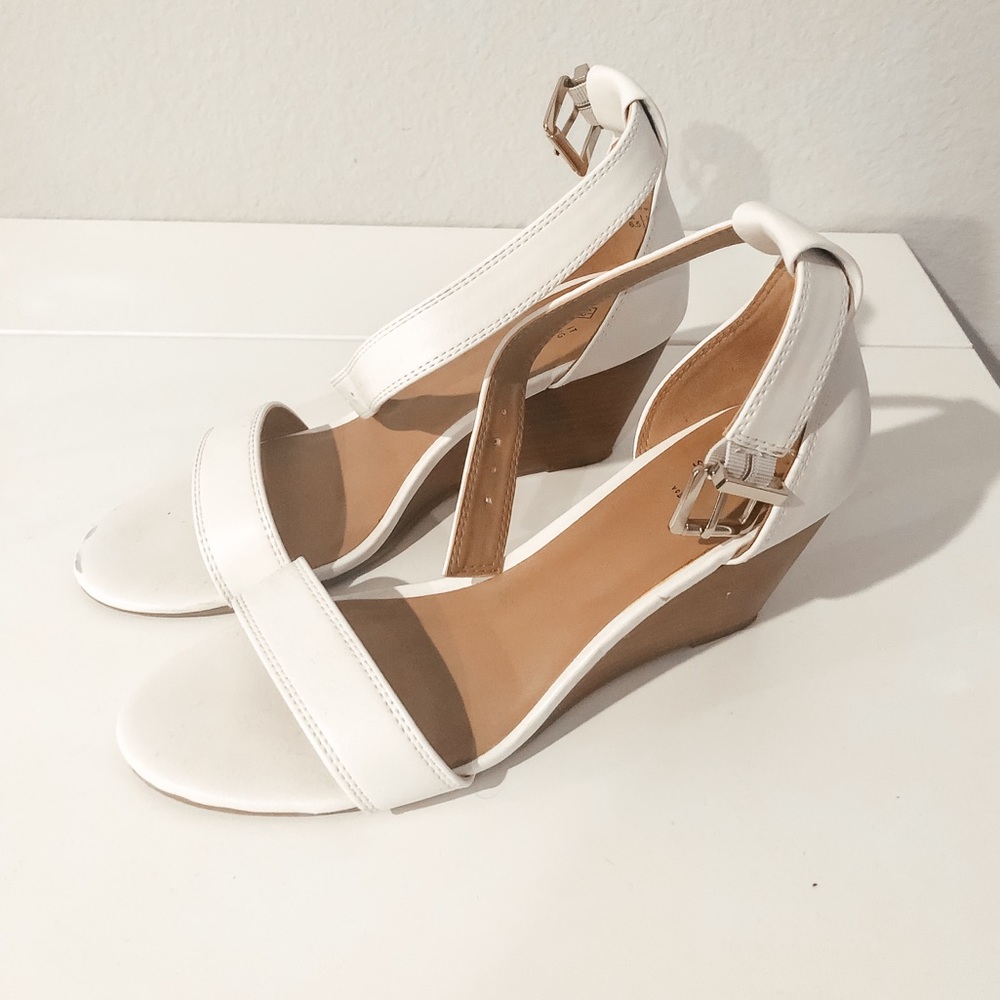 CALL IT SPRING White/Tan Wedges